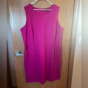 Perfect Pink Dress with Pockets!